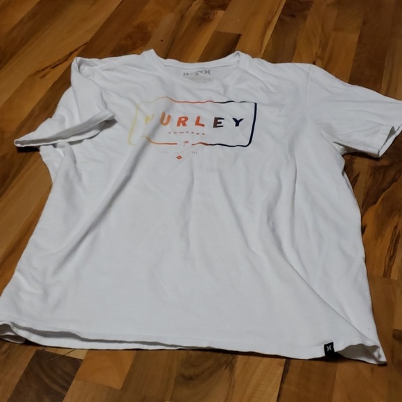 EUC men's Hurley t-shirt! Size xl - Picture 3 of 3
